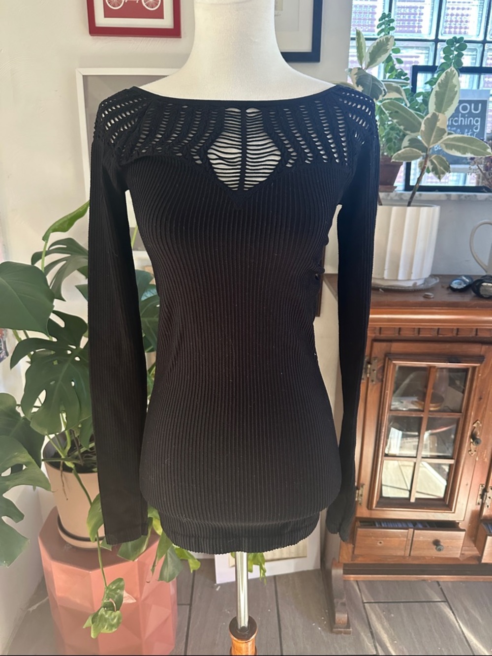 Intimately by Free People Black Ribbed Long Sleeve Cutout Sweater M/L